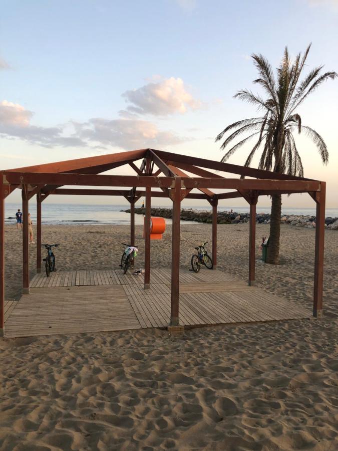 מארבלה Charming 2 Bed Apartment Next To Cabopino Beach, Spain מראה חיצוני תמונה
